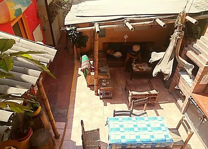 Blue House Backpackers Hostel Lima